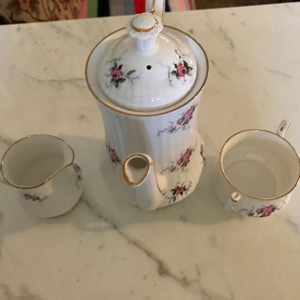 Vintage Bone China Tea Set - Picture 2 of 5